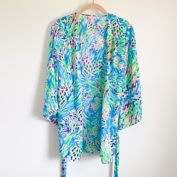 Lilly Pulitzer Hampton Kimono Top - Picture 3 of 7